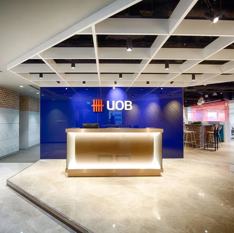 UOB ORP Level 14 — Singapore workplace interior