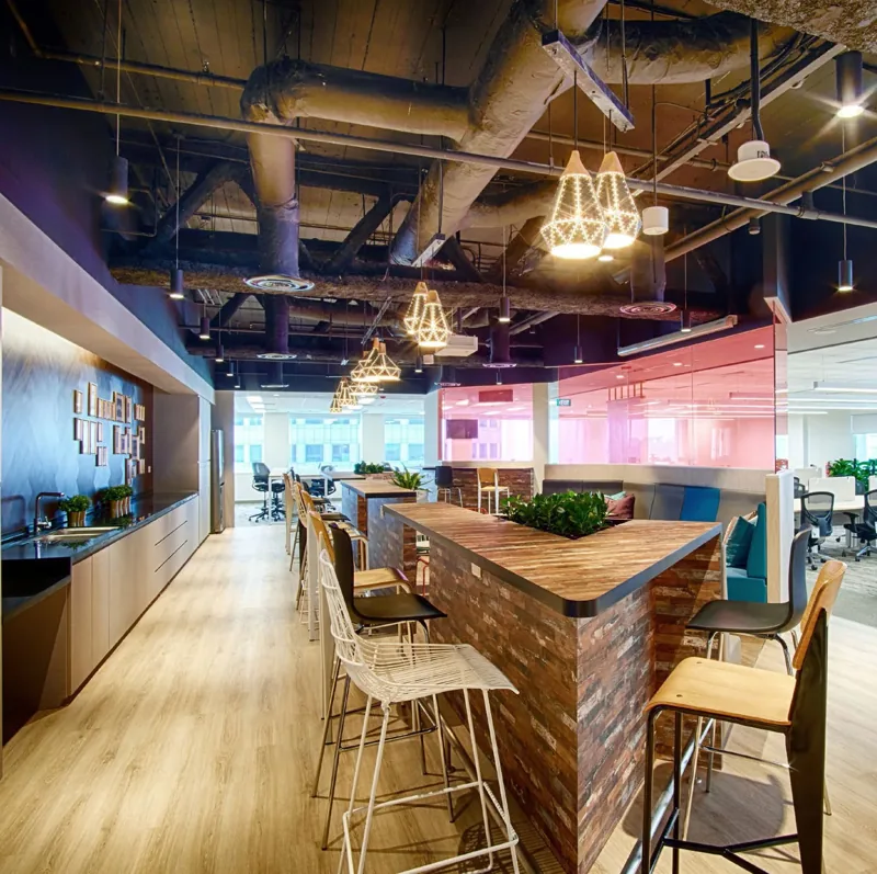 UOB ORP Level 14 — Singapore workplace interior